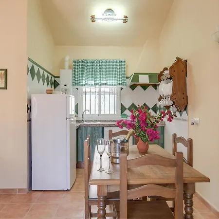Casa Buganvilla * Conil De La Frontera